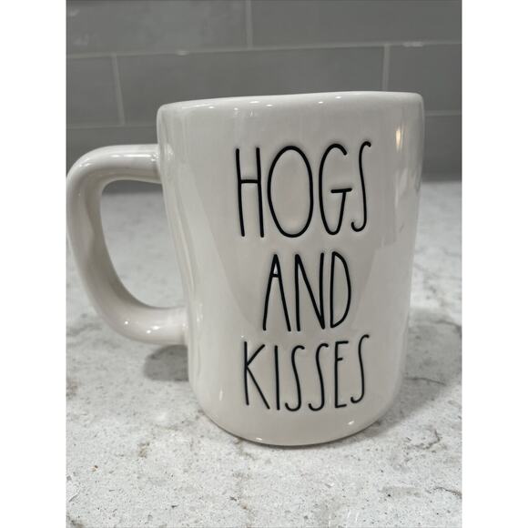 HOGS AND KISSES Rae Dunn Valentine PIG & Heart ceramic 19oz Mug Farm double Side - Picture 1 of 5